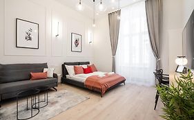 D20 - Gozsdu Garden Residence - Best Location By Bqa